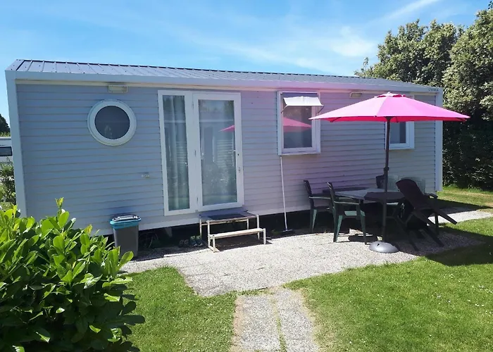 Mobilheim Model 2017 Mit Fliessenterrasse Fuer 6 Personen Auf Dem Campingplatz Scheldeoord In Baarland - Zeeland - Holland