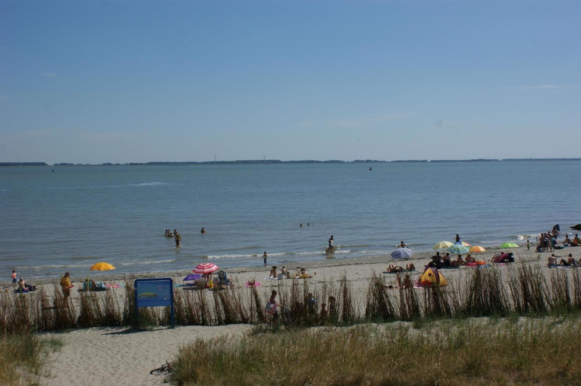 Appartement Mobilheim Model 2017 Mit Fliessenterrasse Fuer 6 Personen Auf Dem Scheldeoord In - Zeeland - Holland