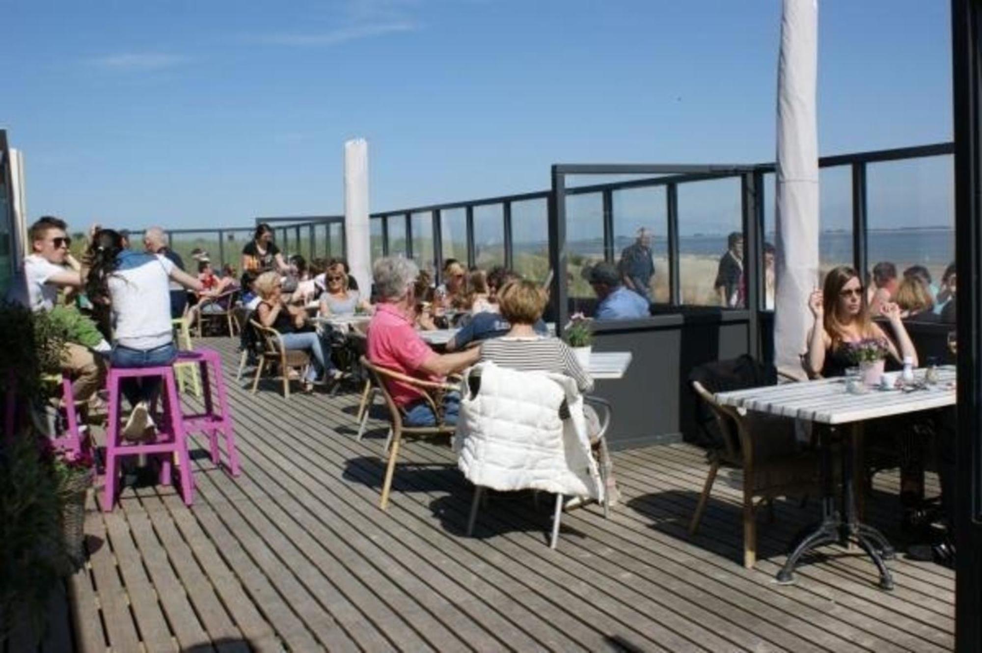 Mobilheim Model 2017 Mit Fliessenterrasse Fuer 6 Personen Auf Dem Scheldeoord In - Zeeland - Holland Baarland